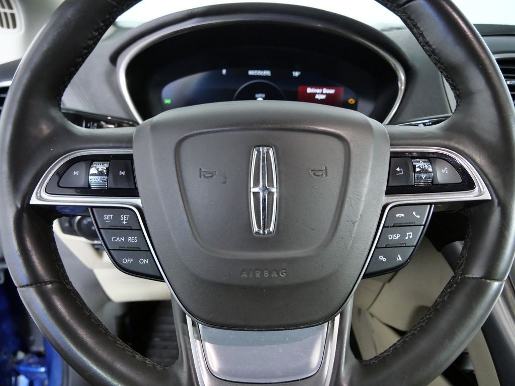 2020 Lincoln Nautilus Standard