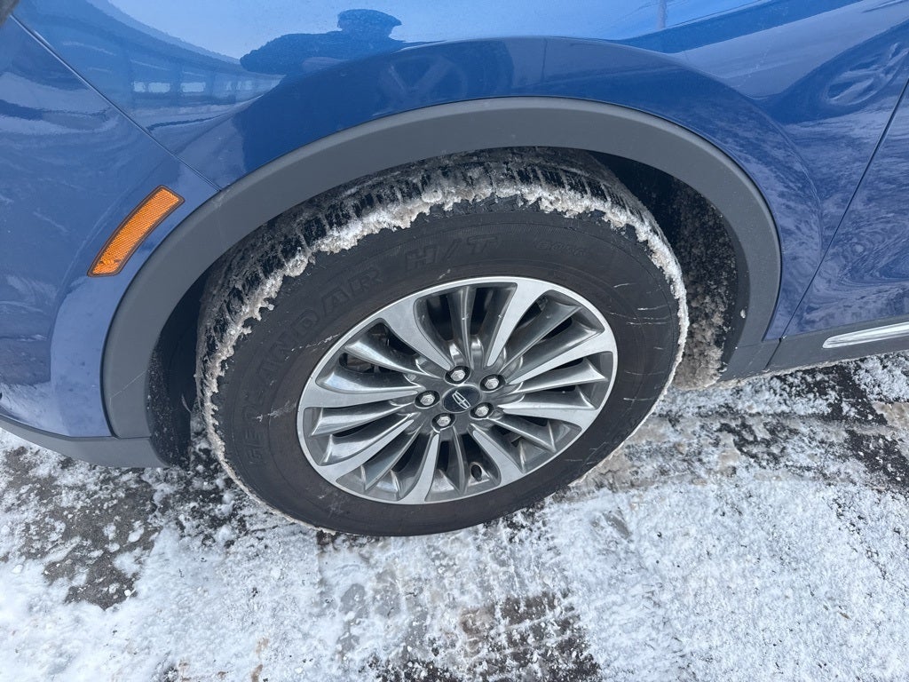 2020 Lincoln Nautilus Standard