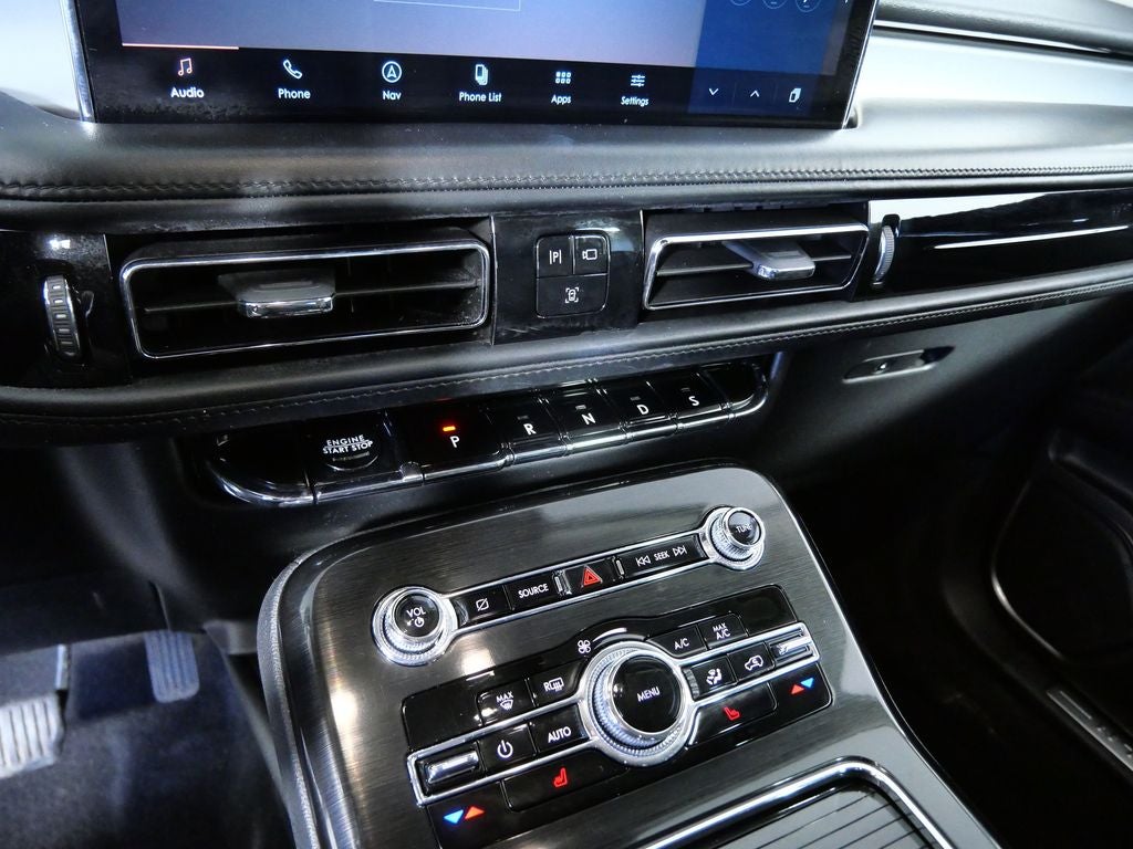 2022 Lincoln Nautilus Standard 100A