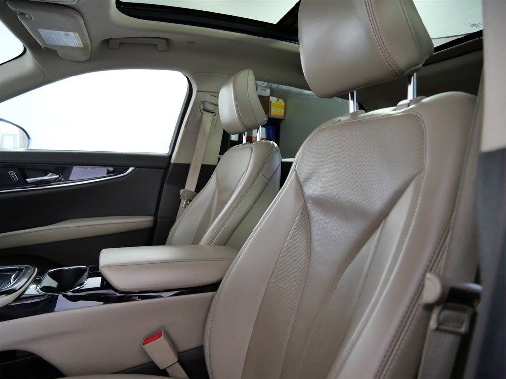 2021 Lincoln Nautilus Reserve