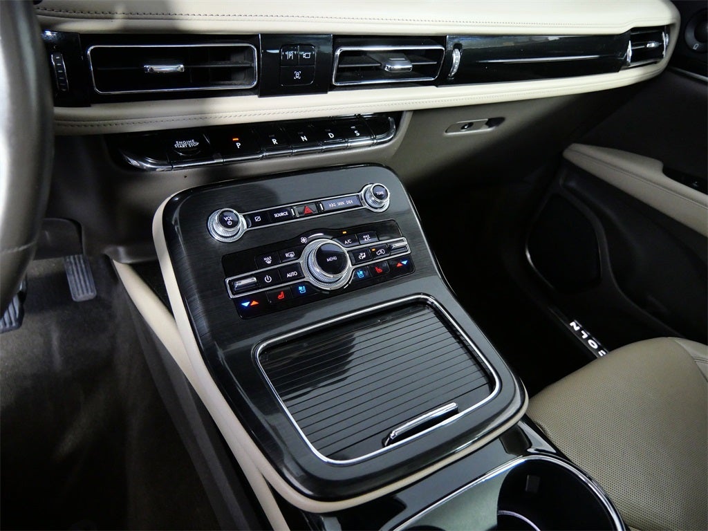 2021 Lincoln Nautilus Reserve