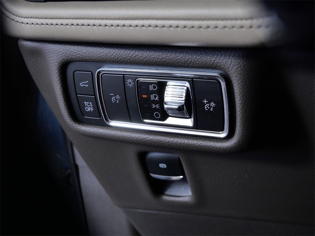 2021 Lincoln Nautilus Reserve