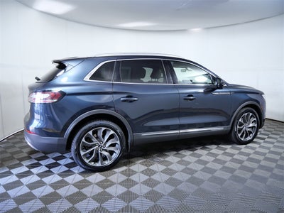 2021 Lincoln Nautilus Reserve