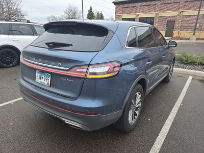 2019 Lincoln Nautilus Select