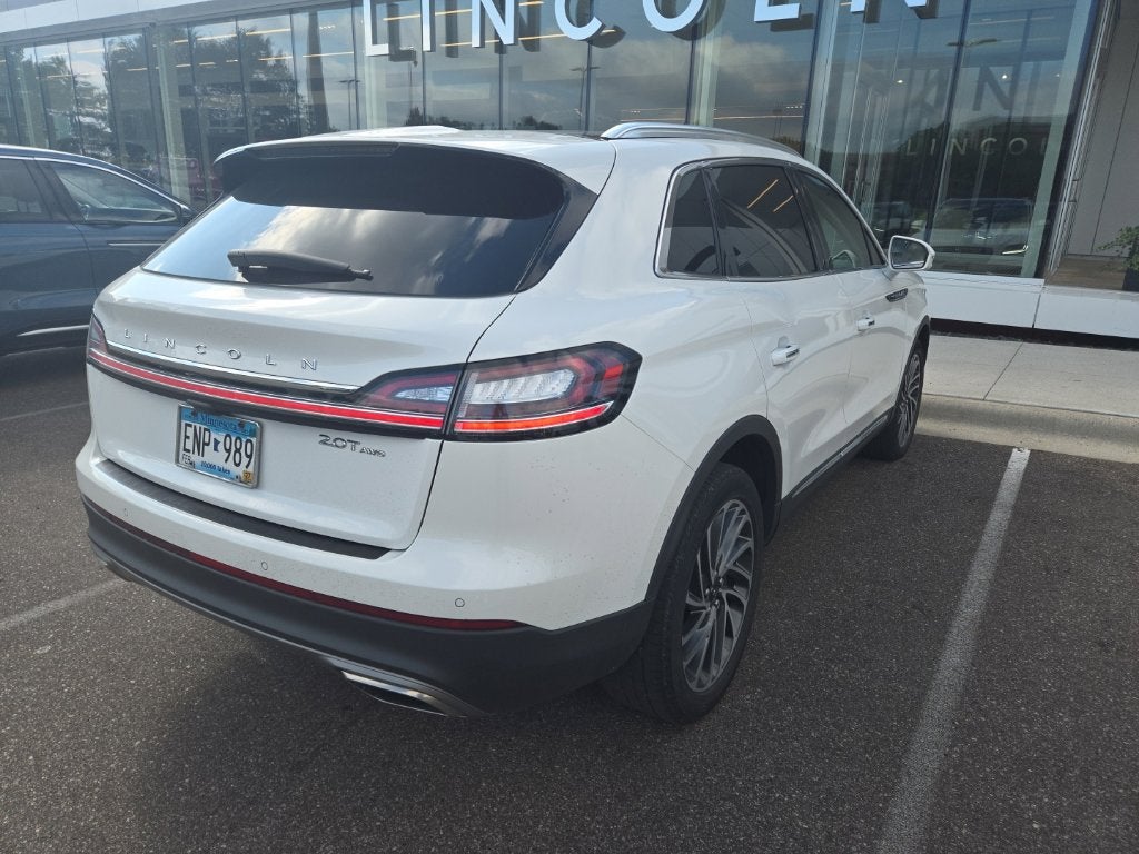 2020 Lincoln Nautilus Reserve