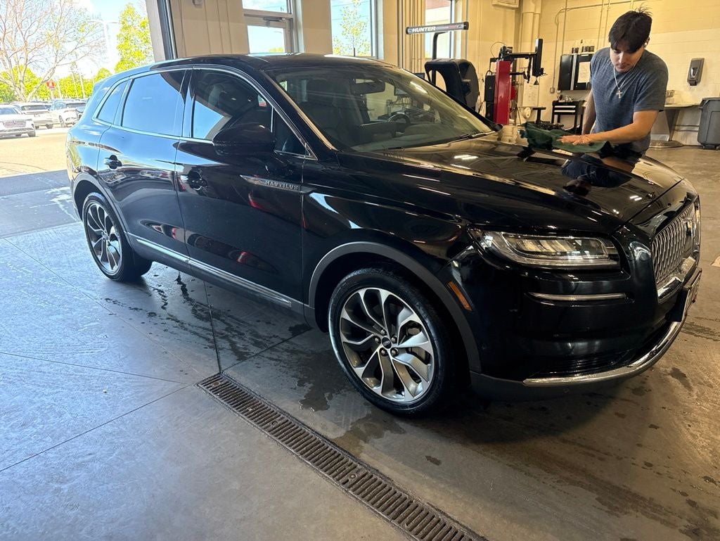 2023 Lincoln Nautilus Reserve AWD's photo
