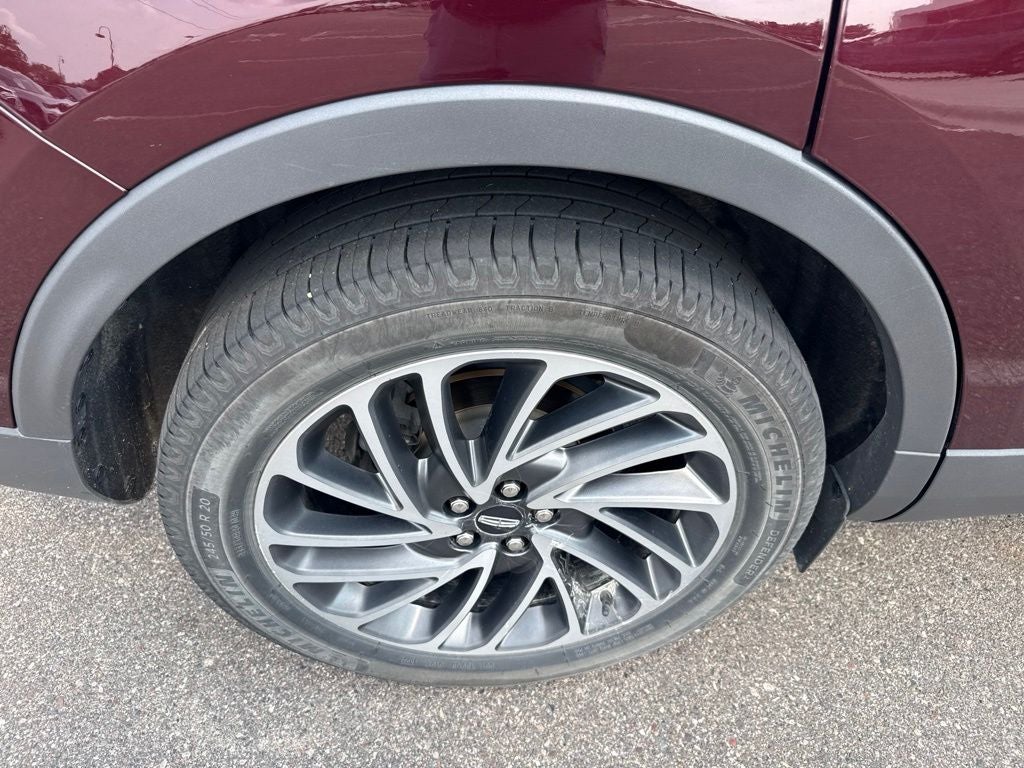 2020 Lincoln Nautilus Reserve