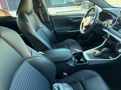 2019 Toyota RAV4 Hybrid XSE