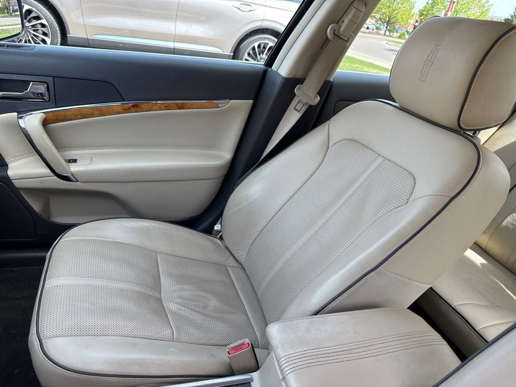 2012 Lincoln MKZ Base