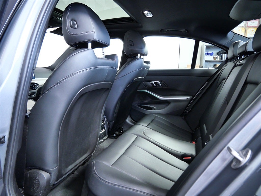 2025 BMW 3 Series 330i xDrive