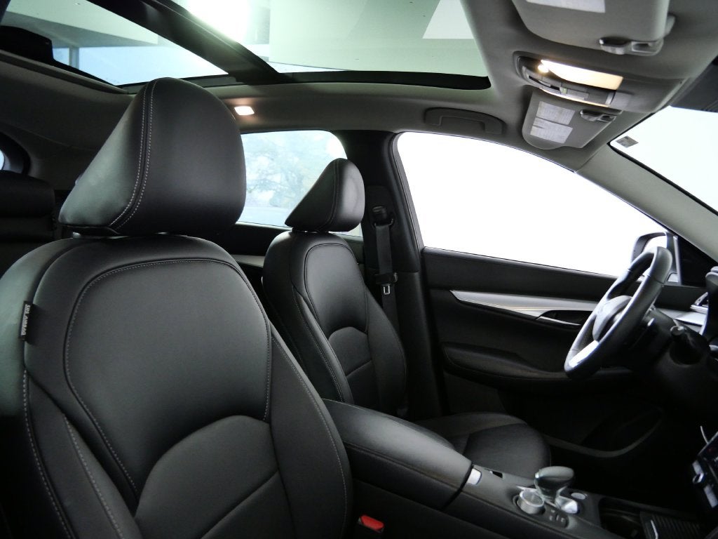 2021 INFINITI QX50 LUXE