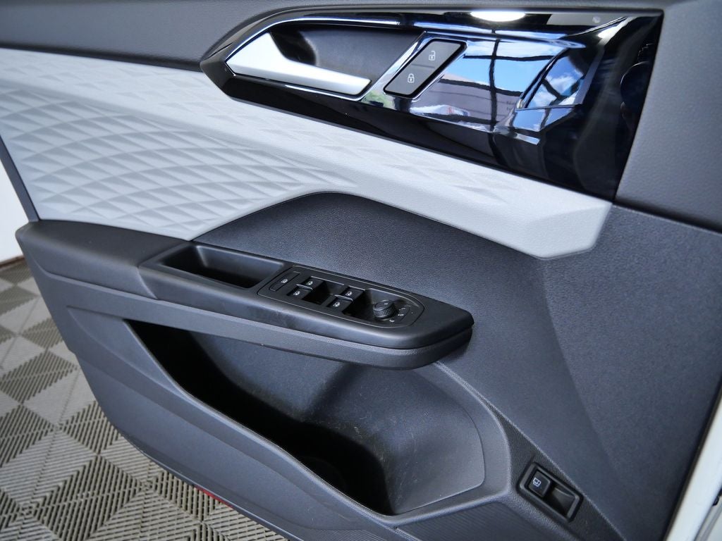 2022 Volkswagen Taos 1.5T S