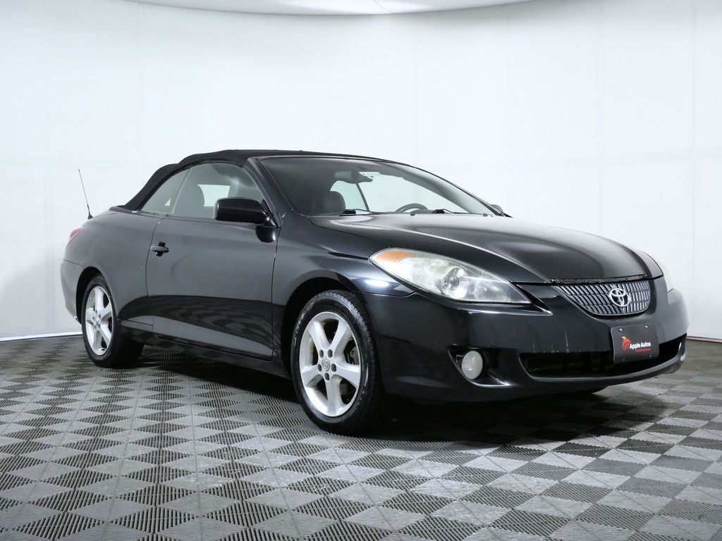 2004 Toyota Camry Solara SLE