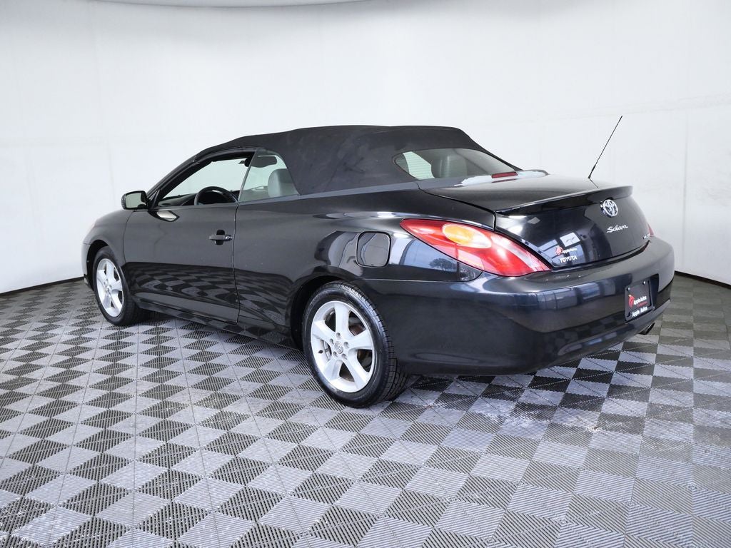 2004 Toyota Camry Solara SLE