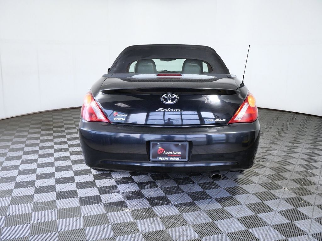 2004 Toyota Camry Solara SLE