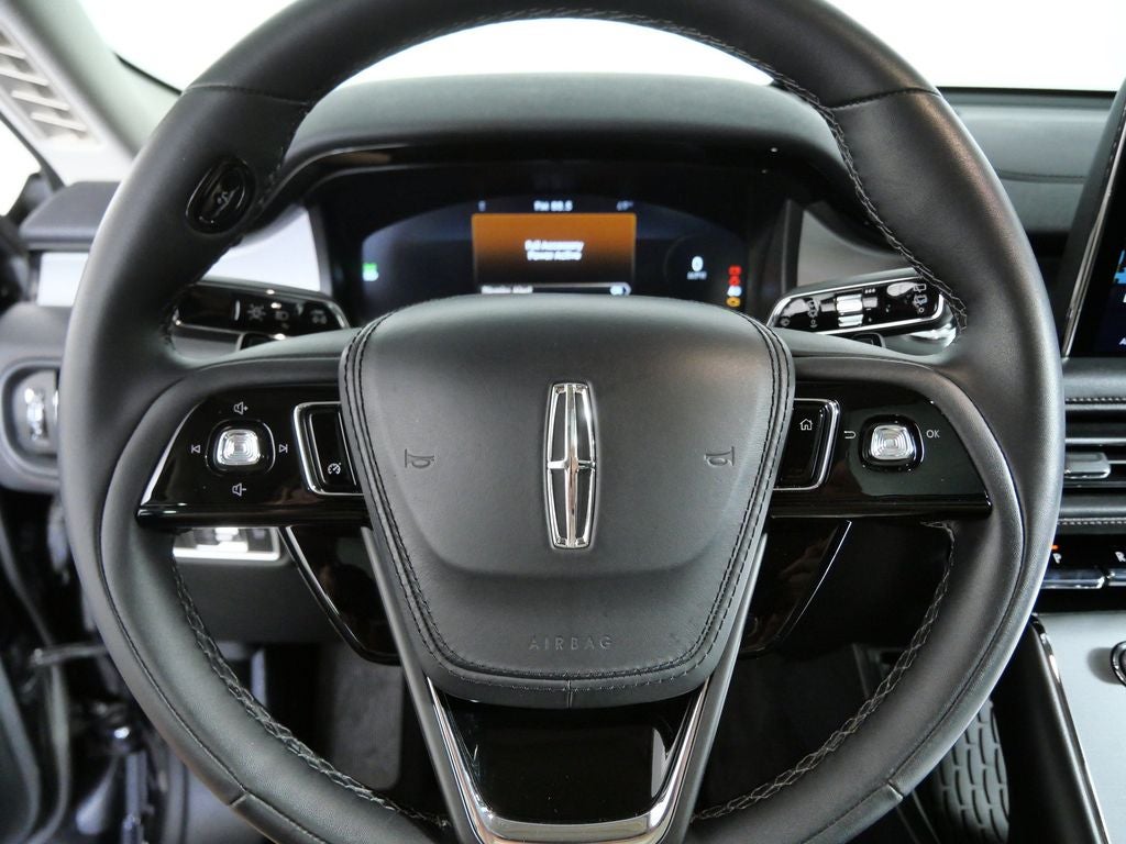 2022 Lincoln Aviator Standard