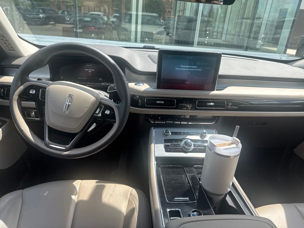 2022 Lincoln Aviator Standard