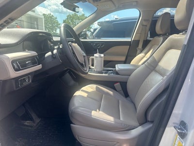 2022 Lincoln Aviator Standard