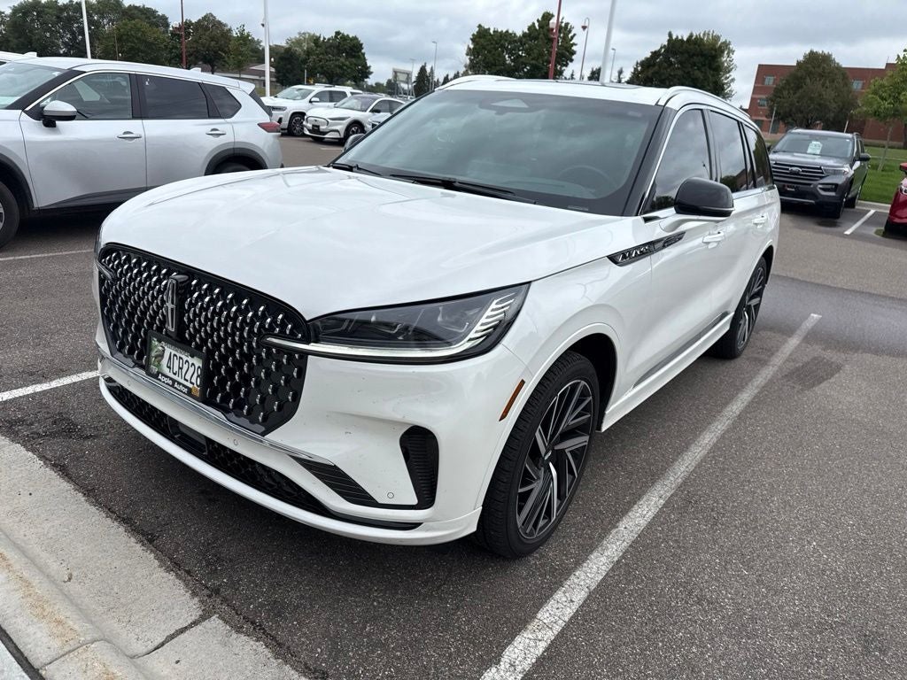 2025 Lincoln Aviator Black Label