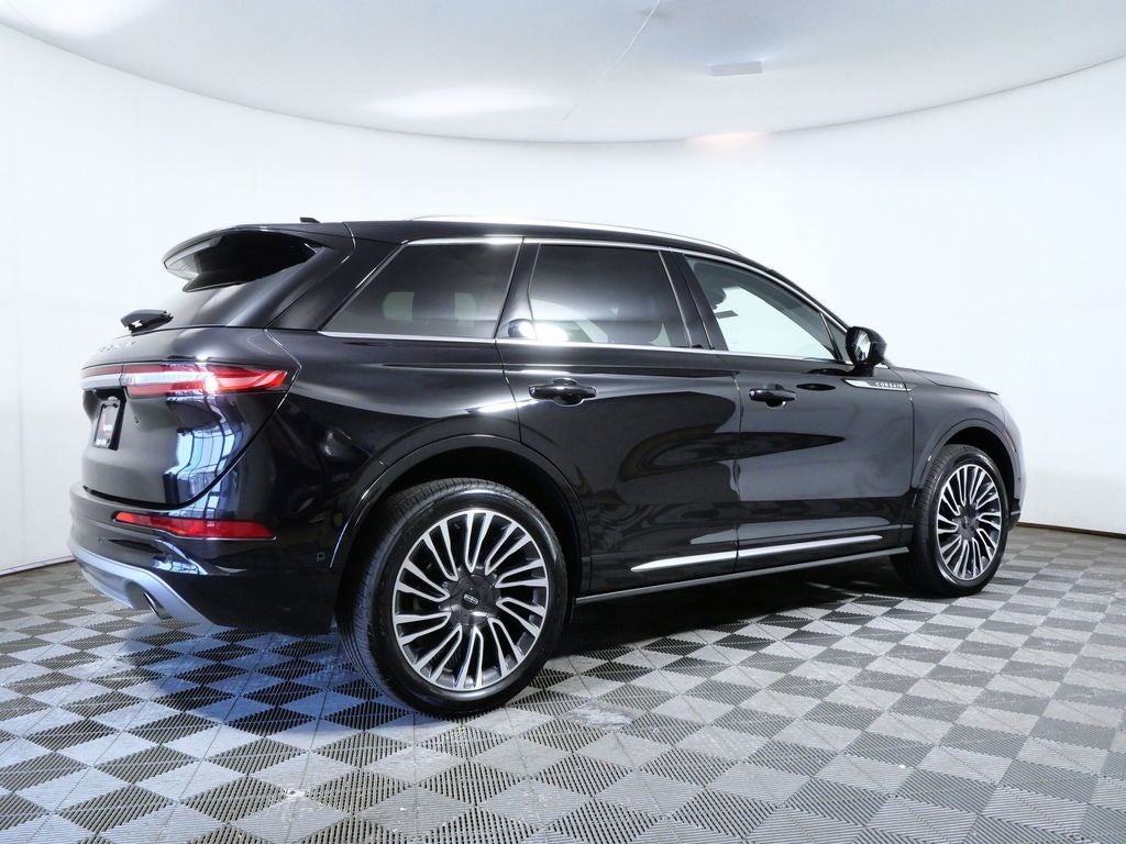 2022 Lincoln Corsair Standard