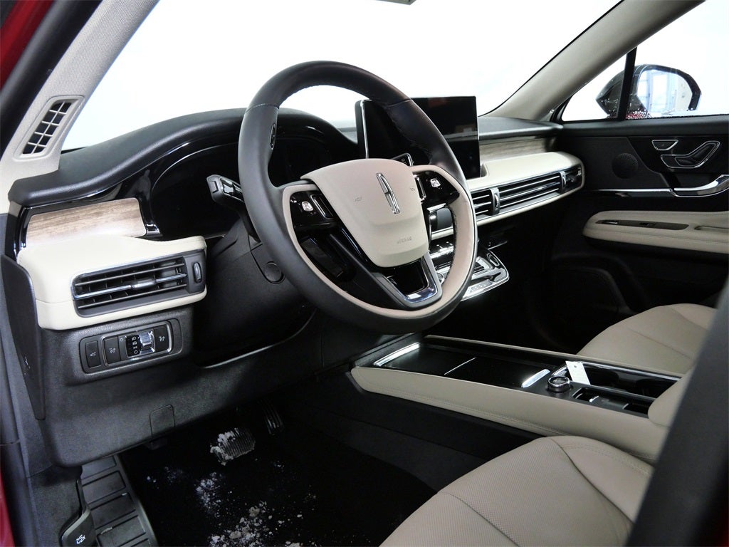 2025 Lincoln Corsair Reserve