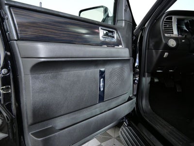 2007 Lincoln Navigator Base