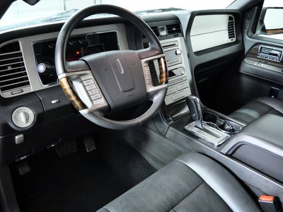2007 Lincoln Navigator Base