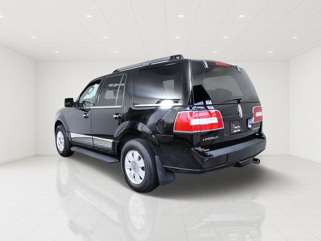 2007 Lincoln Navigator Base