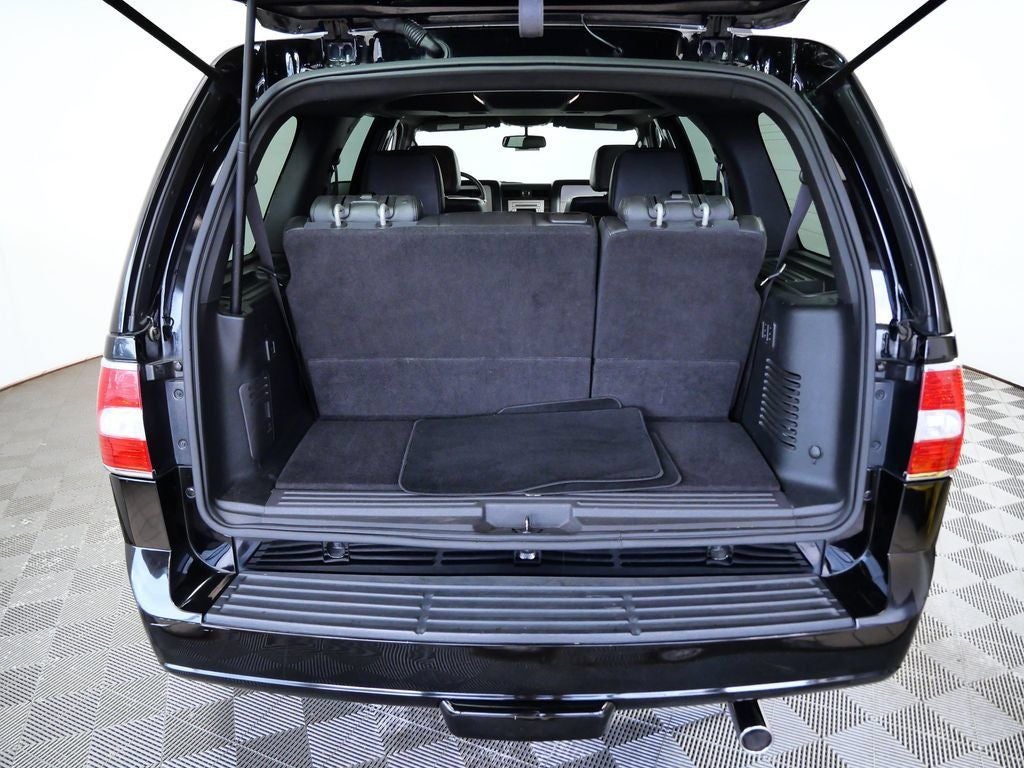 2007 Lincoln Navigator Base
