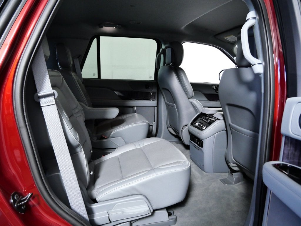 2019 Lincoln Navigator Select