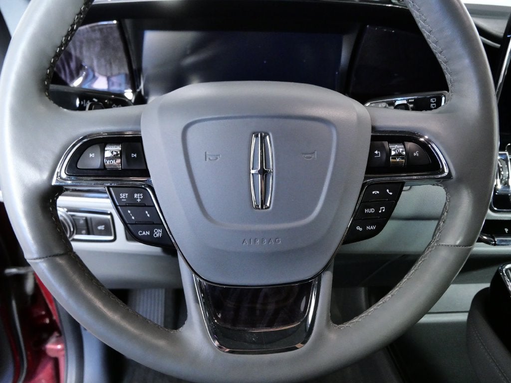 2019 Lincoln Navigator Select