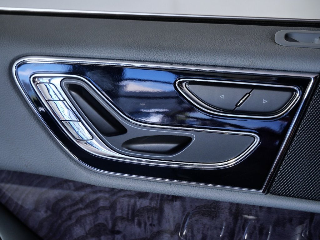 2019 Lincoln Navigator Select