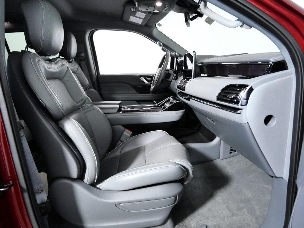 2019 Lincoln Navigator Select