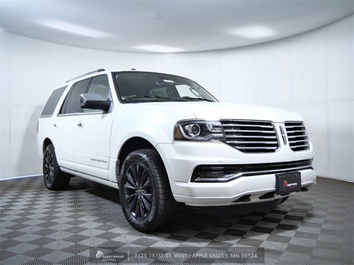 2015 Lincoln Navigator Base