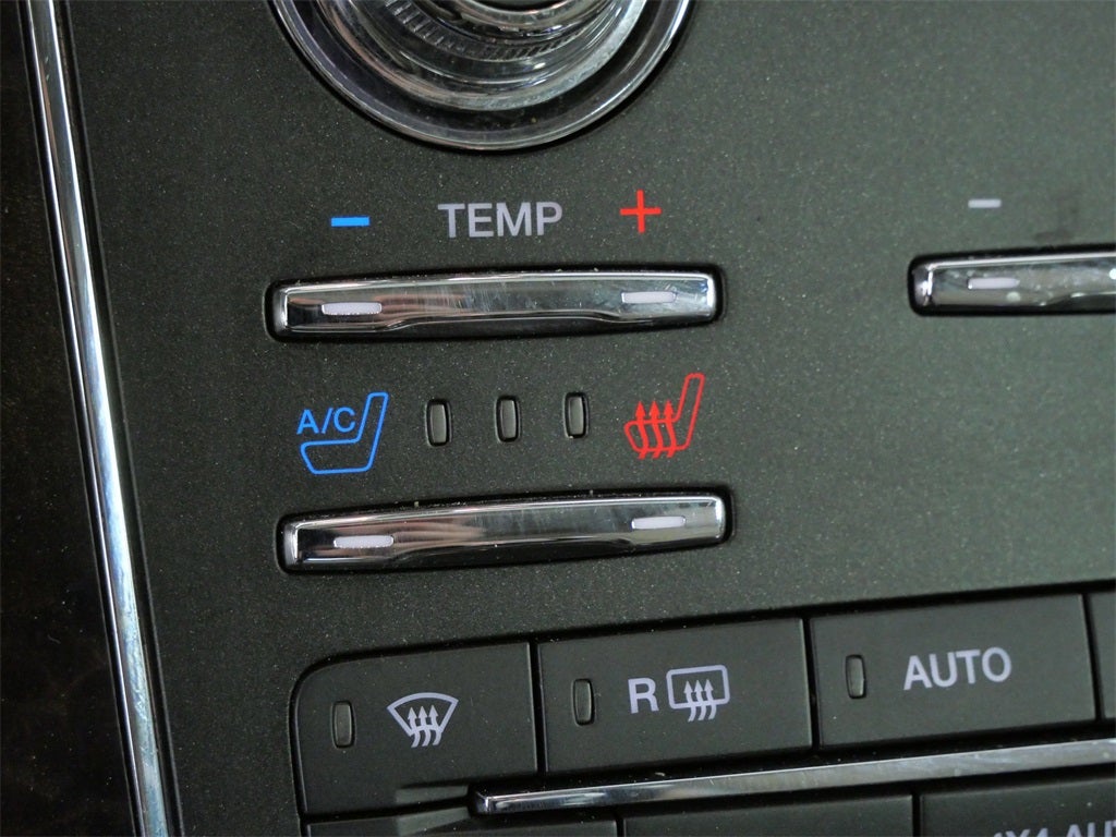 2015 Lincoln Navigator Base