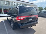 2015 Lincoln Navigator Base