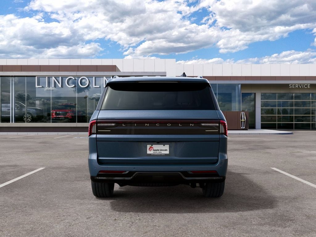 2027 Lincoln Navigator Reserve