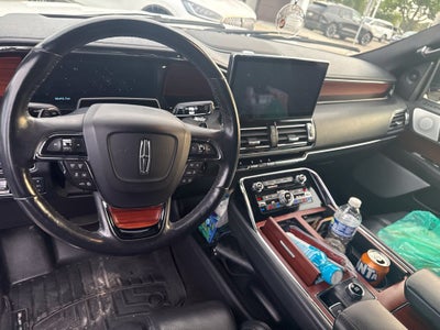 2023 Lincoln Navigator Reserve