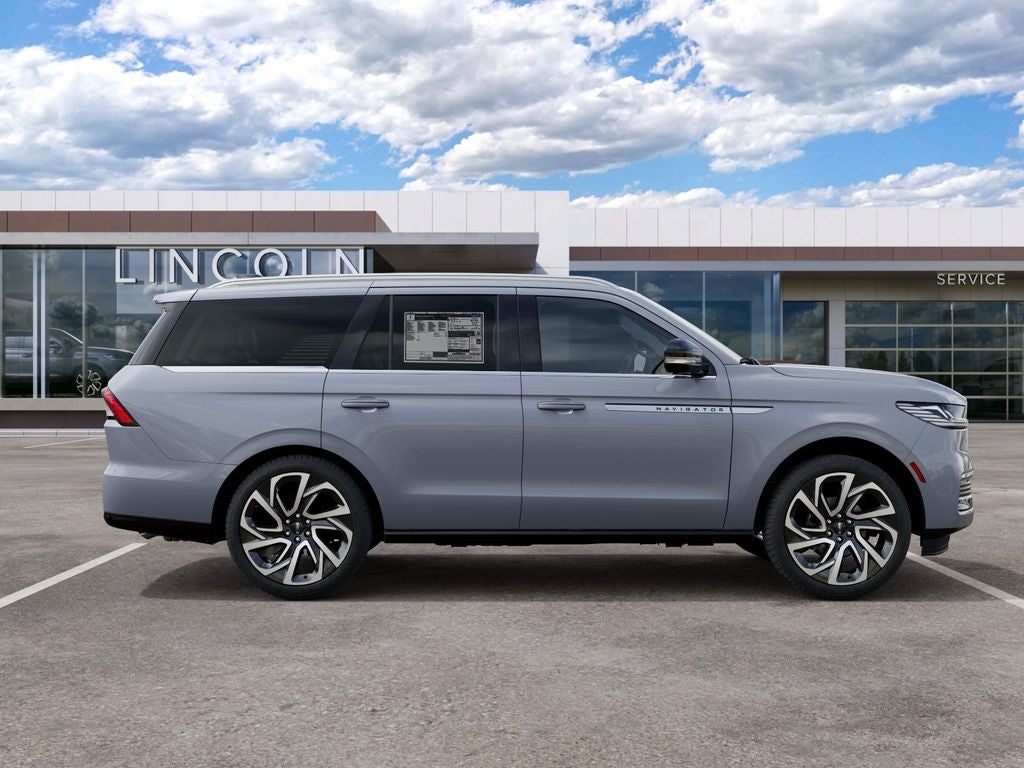 2027 Lincoln Navigator Reserve