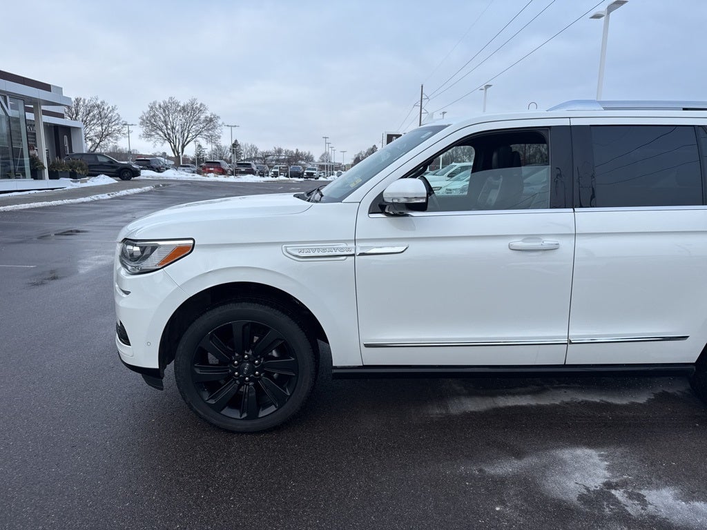 2023 Lincoln Navigator Reserve