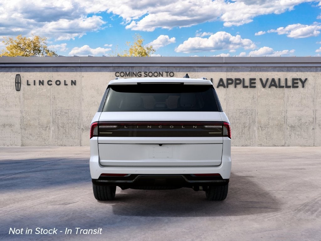 2027 Lincoln Navigator Reserve