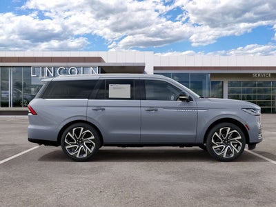 2027 Lincoln Navigator Reserve