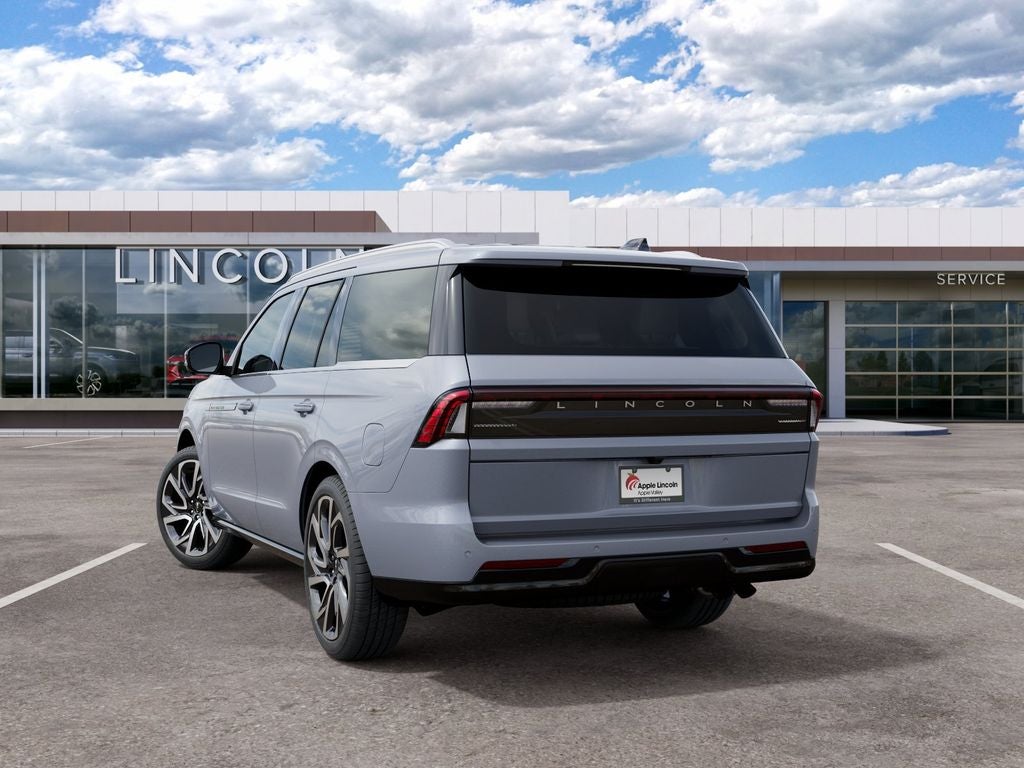 2027 Lincoln Navigator Reserve