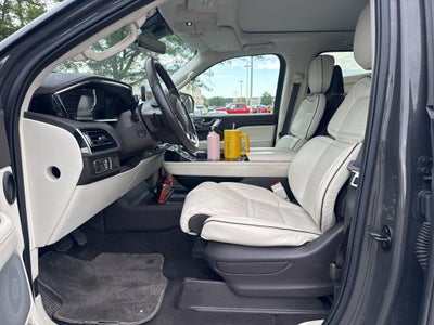 2023 Lincoln Navigator Black Label