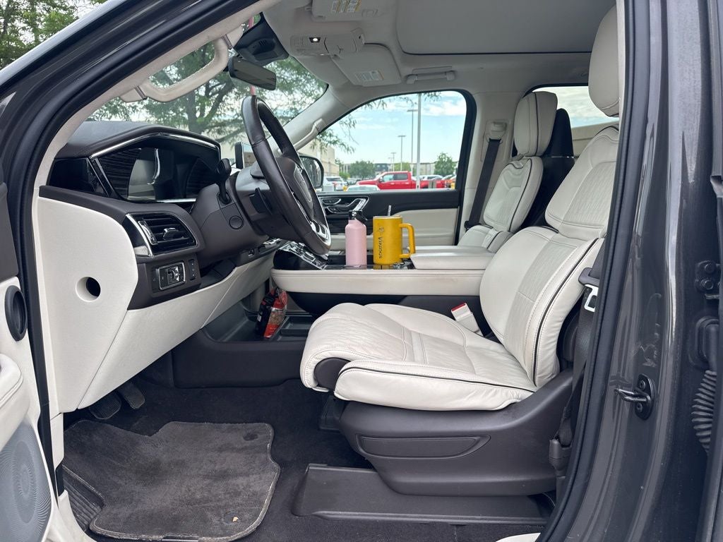 2023 Lincoln Navigator Black Label