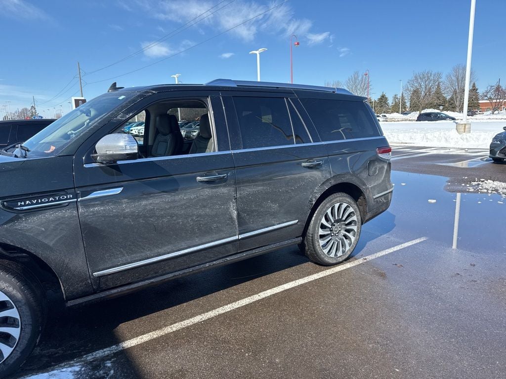 2022 Lincoln Navigator Black Label