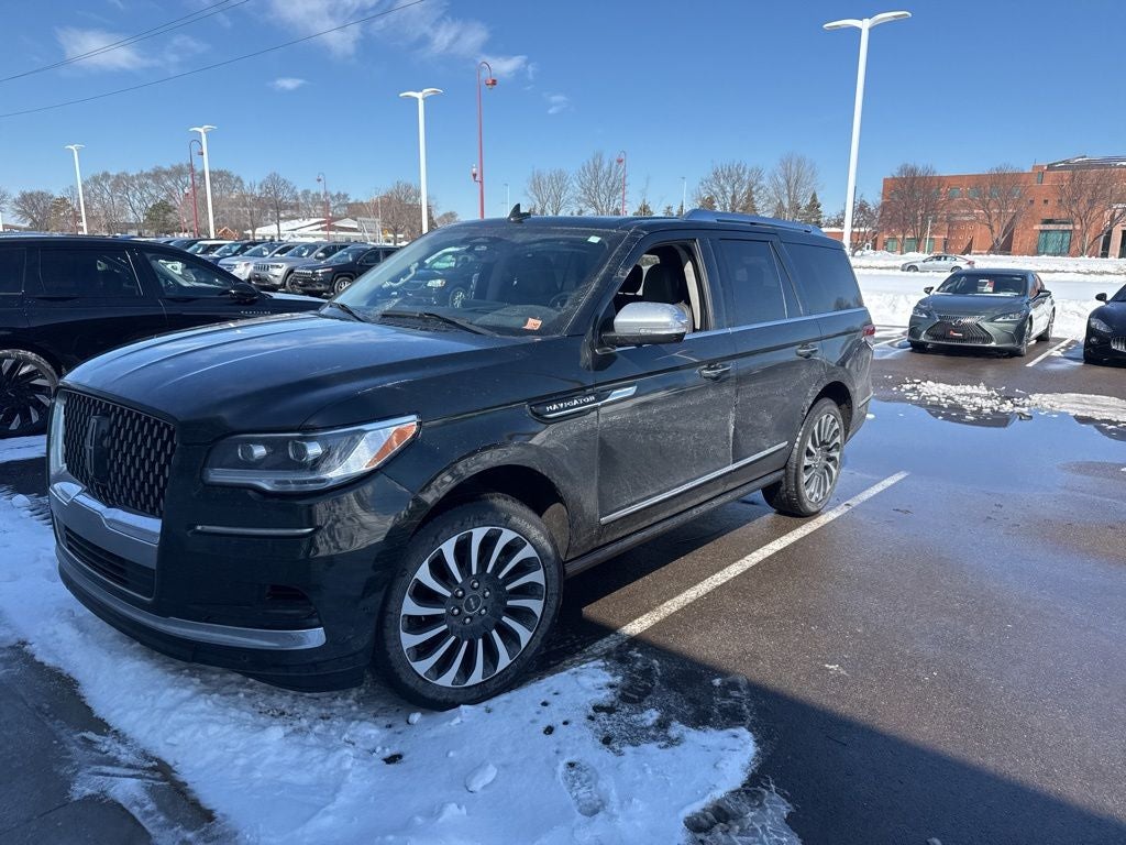 2022 Lincoln Navigator Black Label