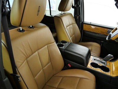 2013 Lincoln Navigator L Base