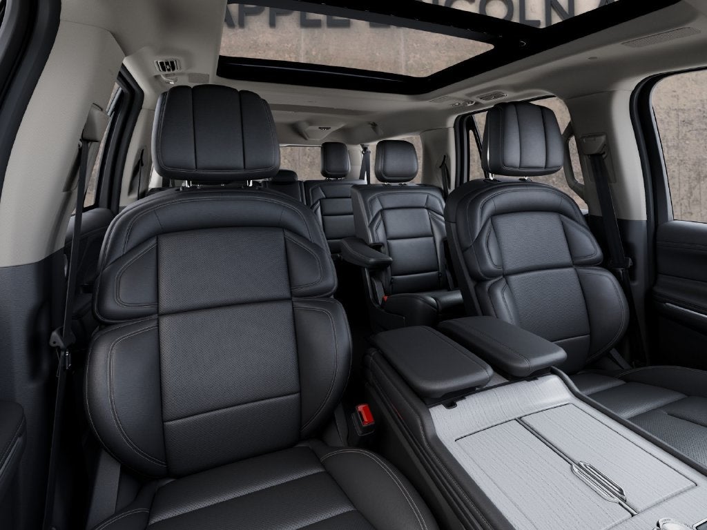2027 Lincoln Navigator L Reserve