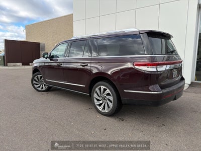 2023 Lincoln Navigator L Reserve